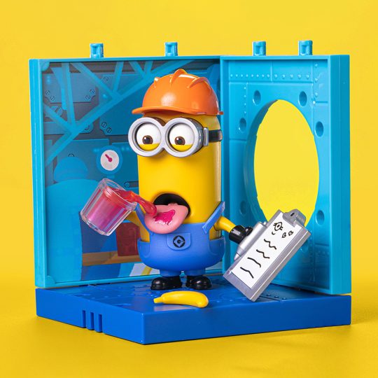 TOYAFBLO1019_3.jpg